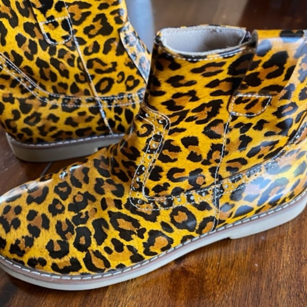 Elephantito Unisex-Child Madison Ankle Boot Fashion size youth US 3( EU 34)